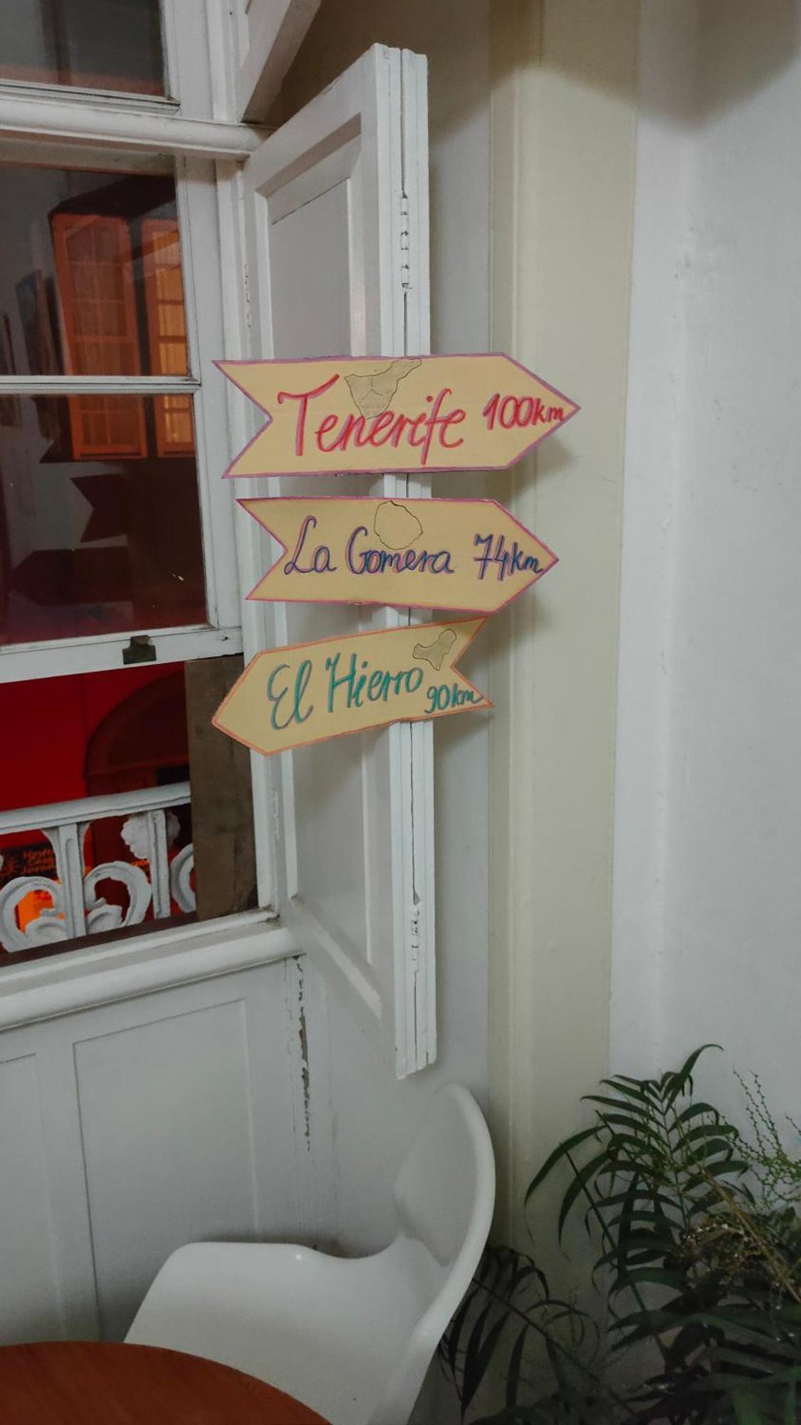 אל פאסו Hostel Albergue La Casa Encantada מראה חיצוני תמונה