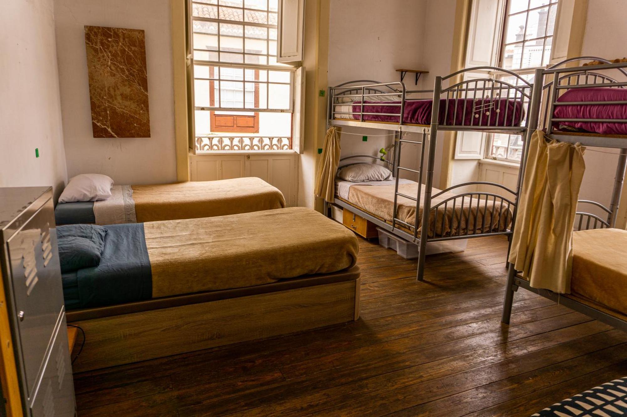 אל פאסו Hostel Albergue La Casa Encantada מראה חיצוני תמונה