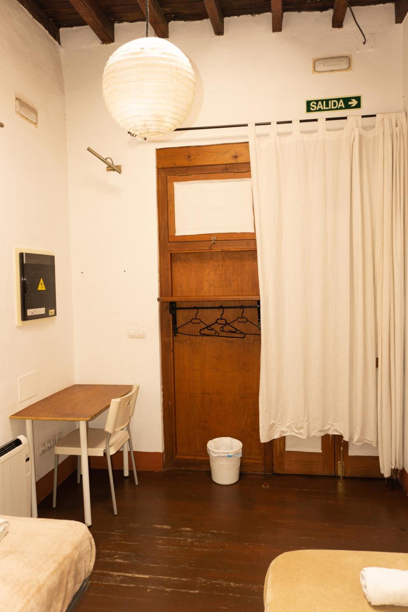אל פאסו Hostel Albergue La Casa Encantada מראה חיצוני תמונה